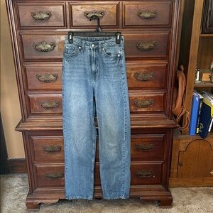 Classic Straight-Leg Women’s Jeans in Medium Blue